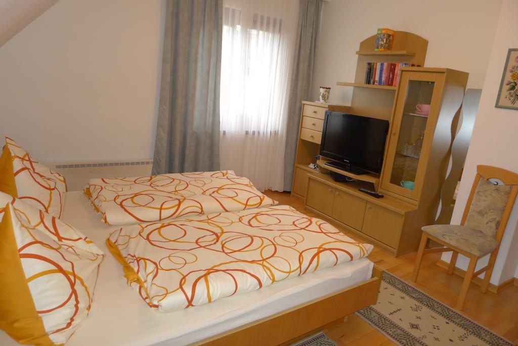 Ferienwohnung Kusternik Velden am Wörthersee Quarto foto